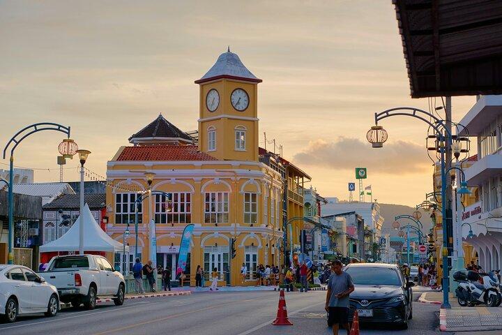 Tour de Phuket con Wat Chalong, Karon View Point, casco antiguo