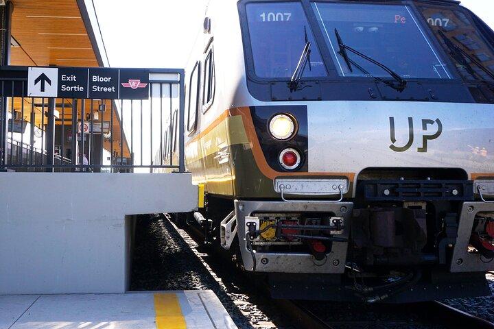 Toronto Express Train Pass to and from Pearson Airport