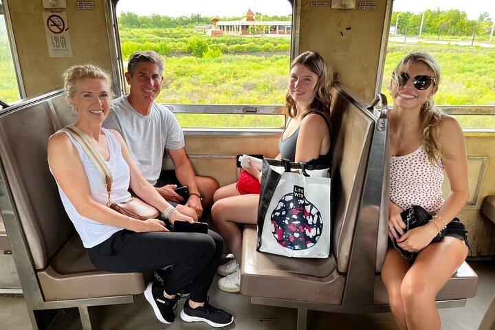 Visite privée des marchés flottants et ferroviaires de luxe