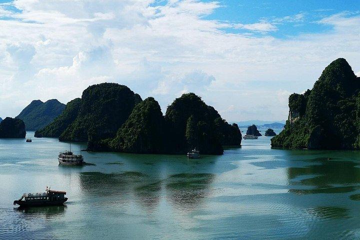 7日間でベトナム北部を巡る：ニンビン、ハロン湾、サパ