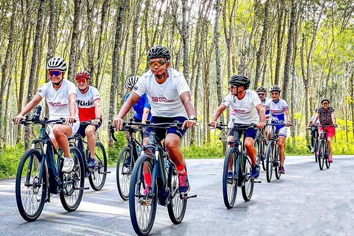 Excursão de bicicleta elétrica de costa a costa em Phuket