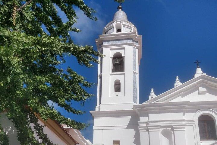 Tour guiado a pé privado pela Recoleta com cimenteiro e Evita