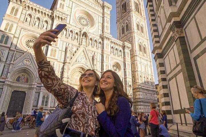 Excursão Privativa a Pé sobre Caminhadas com Maravilhas de Florença com a Galeria Accademia