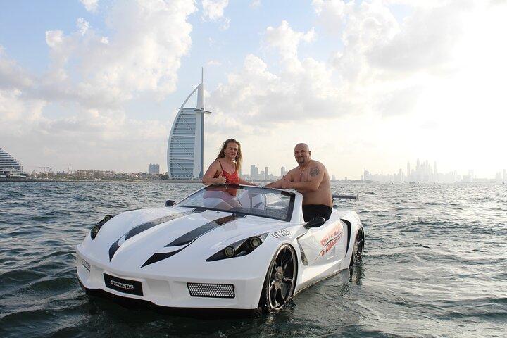 Dubaï Jet Car frisson Randonnée, y compris en option Pick n Drop