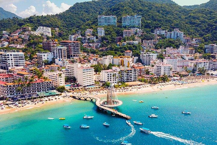 Trasferimento privato dall'aeroporto di Puerto Vallarta a più destinazioni