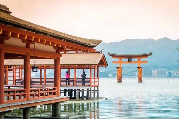 Visite privée de Hiroshima et Miyajima avec chauffeur Anglais