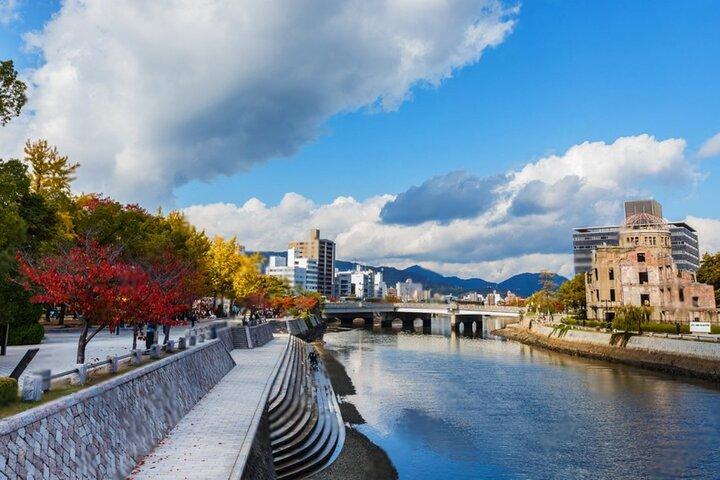 Visite privée de Hiroshima et Miyajima avec chauffeur Anglais