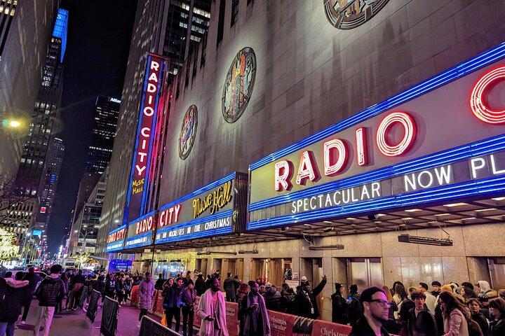 NYC Holiday Lights Tour