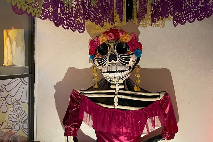 Tour cultural e inmersivo en Casa Dia de Muertos