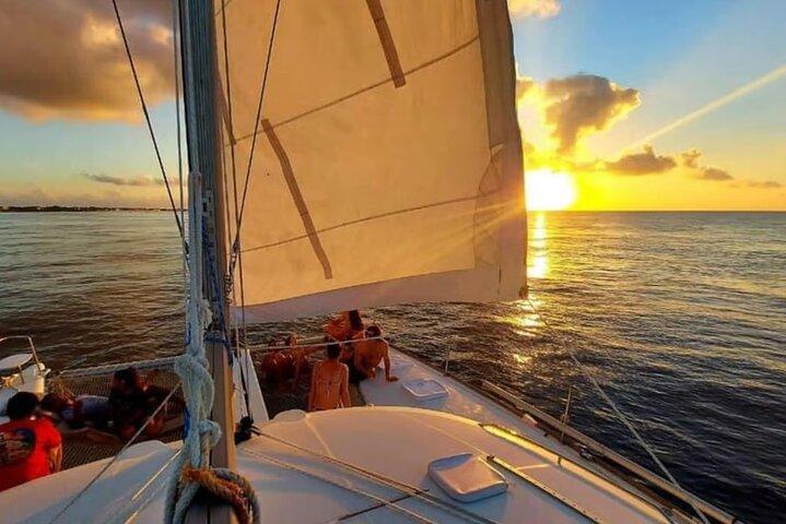 Cabo Pacific Sunset Sail with Jazz & Wine
