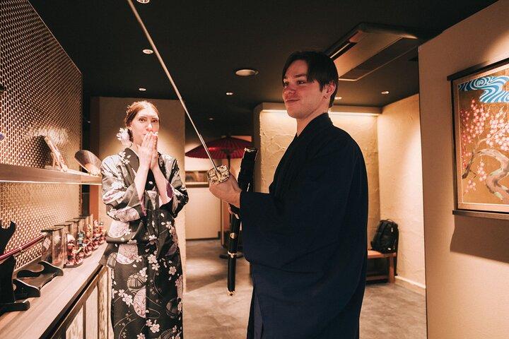 京都織鶴屋・錦で着物の茶道体験