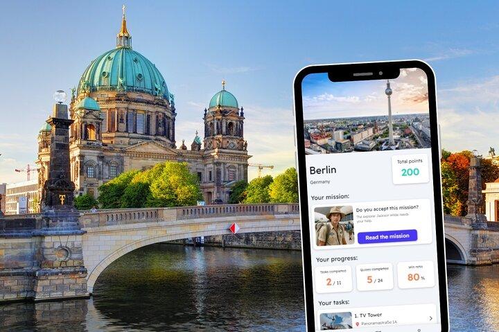 Stadtrundfahrt durch Berlin und Erkundungs-Telefonspiel