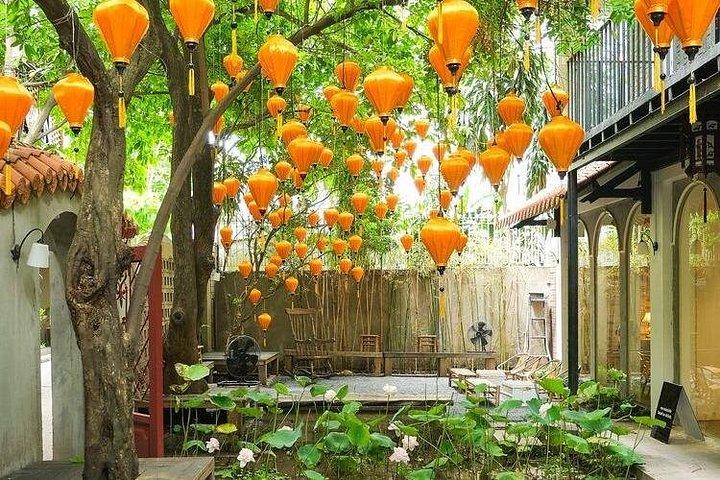 ホーチミンインスタカフェツアー~ピンク教会、エステティックカフェ