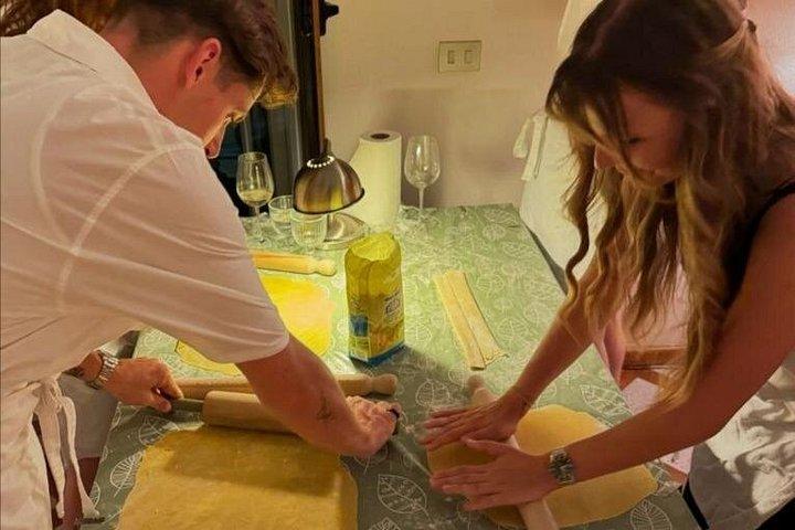 Milan: Small Group Cozy Cooking Class in a Typical Home