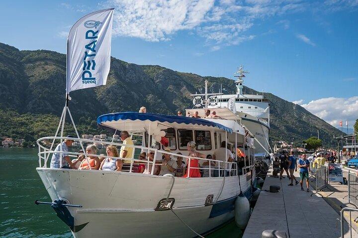 Giornata intera baia di Boka, Nostra Signora delle Rocce, Perast, Tour della città vecchia
