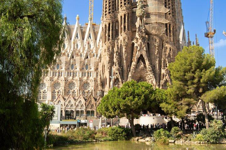 Tour de Barcelona: Sagrada Família, Casa Batlló & Pedrera