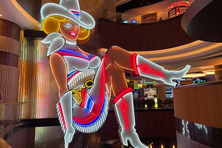 レッドライト地区＆フリーモントストリートウォーキングツアー（ラスベガス）