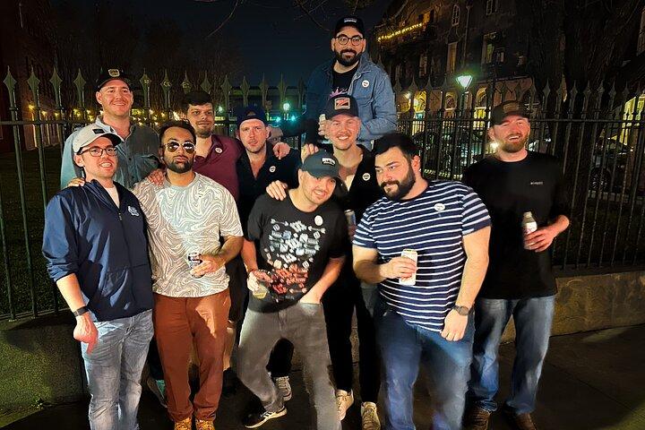 Crawl New Orleans : Haunted Pub Crawl & Ghost Tour