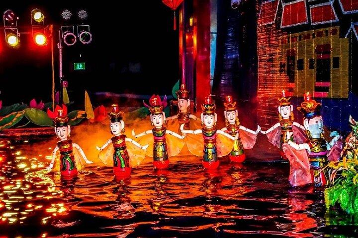 Ho-Chi-Minh-Nachtleben-Tour, Wasserpuppenspiel und Abendessen auf einer Kreuzfahrt