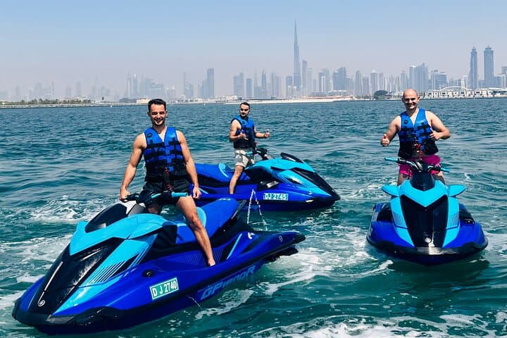 Jet Ski Tour of Burj Al Arab in a Small-group