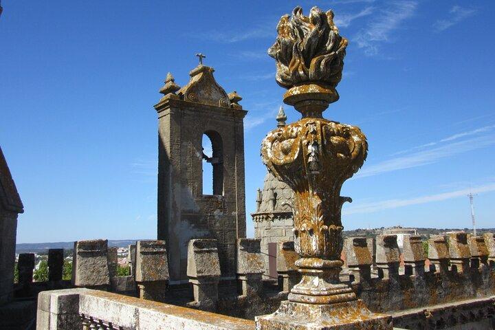 Private Tour: Évora, WineTasting and Monsaraz