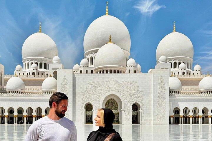 Abu Dhabi Full Day Privétour met bezoek aan de Grote Moskee en het Paleis