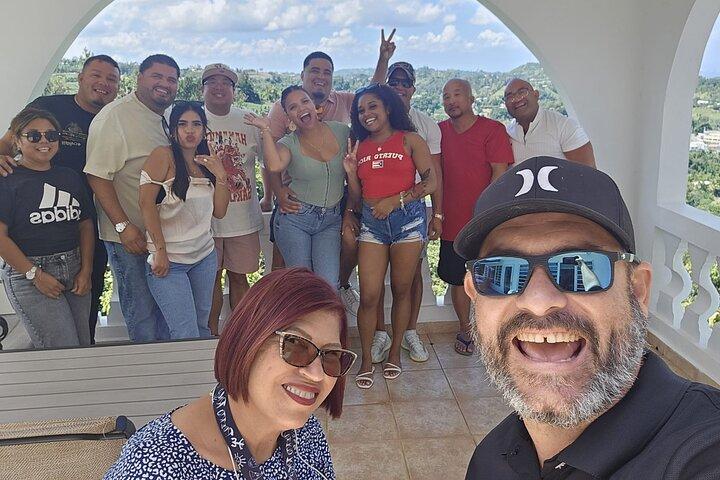 Transfers do Aeroporto SJU (Isla Verde, Condado, Old San Juan)