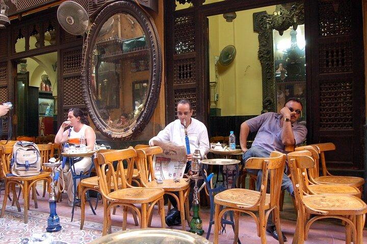 Cairo Street Food Tour: Experimente a culinária egípcia local com um Guia