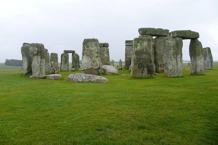 Visite privée des bains romains de Stonehenge avec entrée