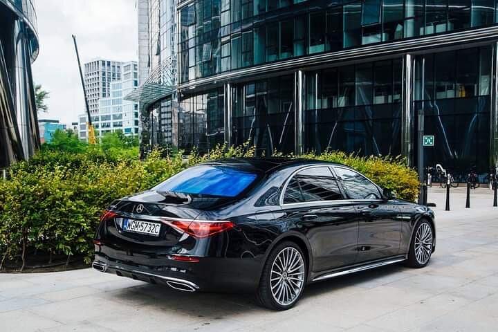 Warszawa Sightseeing med NY Mercedes Sclass !!!