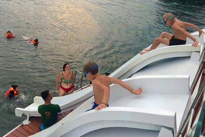 Hele dag Ontdek Lan Ha Bay op een luxe cruise vanuit Cat Ba