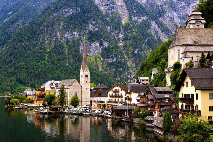Wien Nach Hallstatt und Salzburg Tagestour Mit Bootsfahrt