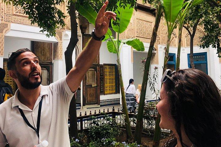 Marrakech Small-Group Walking Tour: Bahia Palace, Medina & Souks