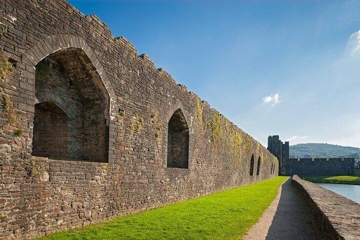 Tour privato: tre castelli, abbazia di Tintern e Caerleon romana