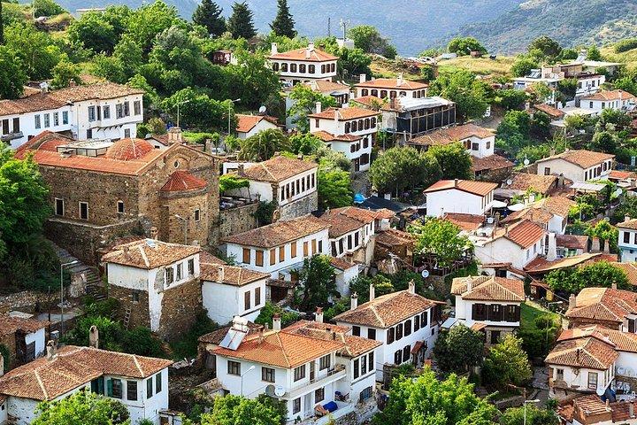 Turkey Wonders: Tour to Bodrum, Pamukkale, Ephesus, Cappadocia