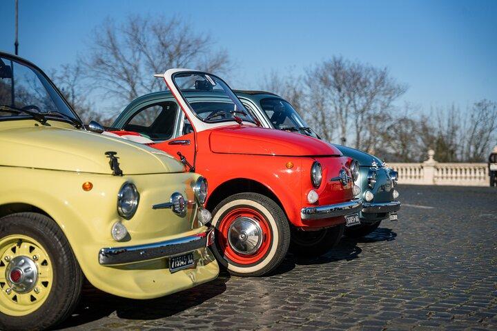 Visite de Rome en Fiat 500 et Vespa vintage avec Prosecco