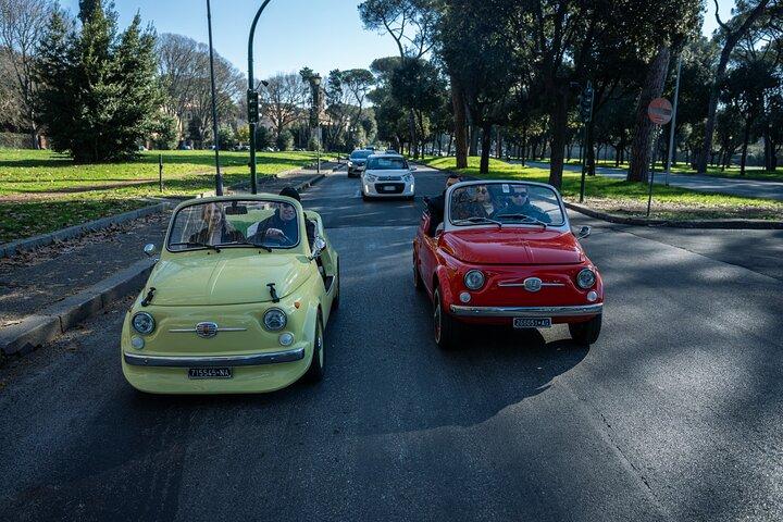 Visite de Rome en Fiat 500 et Vespa vintage avec Prosecco