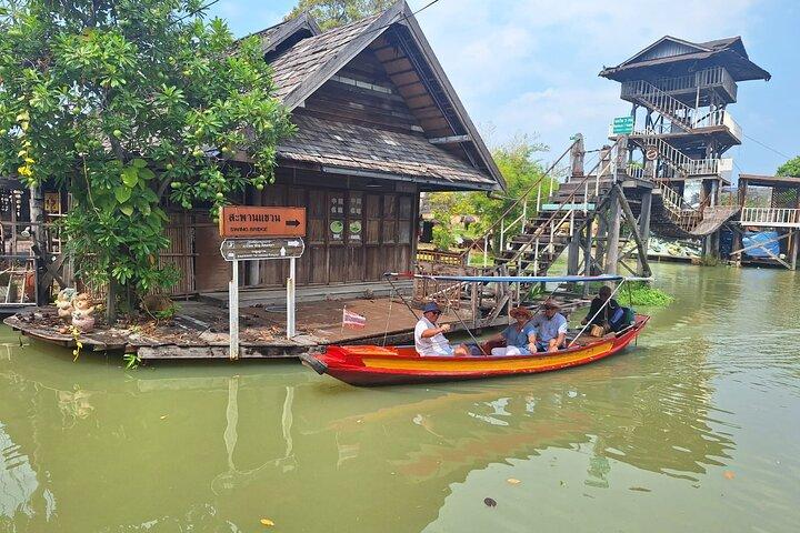 Experience The Floating Market in Pattaya