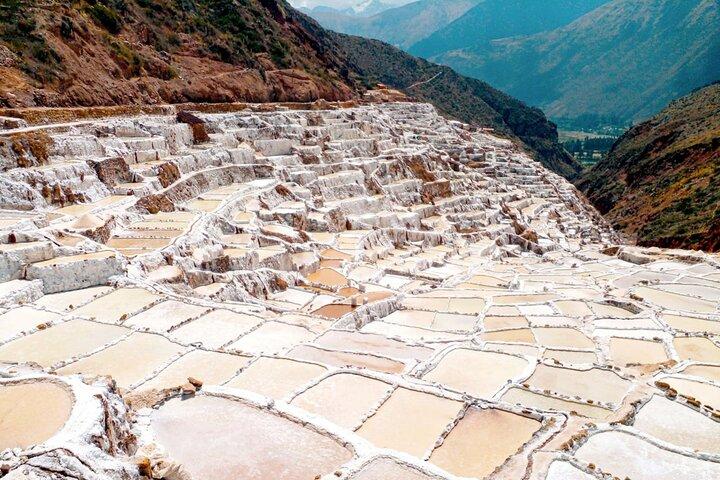 Premiumäventyr: Machu Picchu, Heliga Dalen och Regnbågsberget