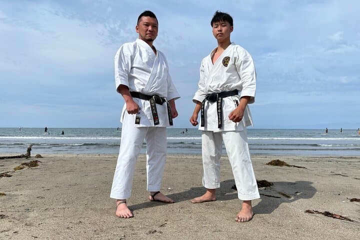 Tokyo Karate Experience (Family Friendly) with Karate Champion