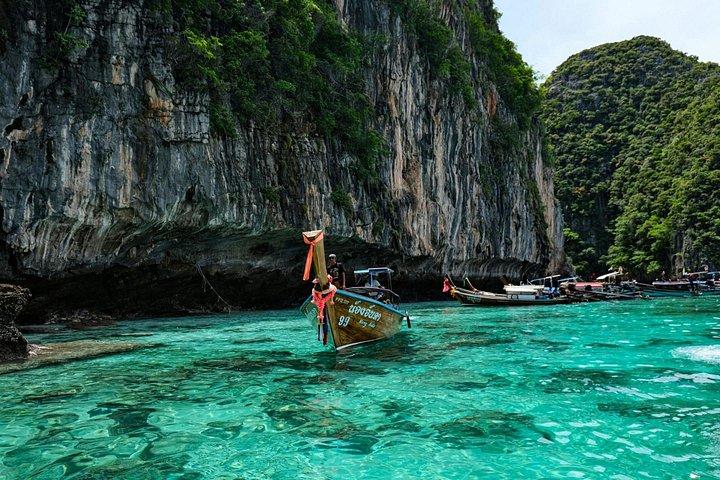 クラビからのホン諸島サンセットと生物発光ボートツアー