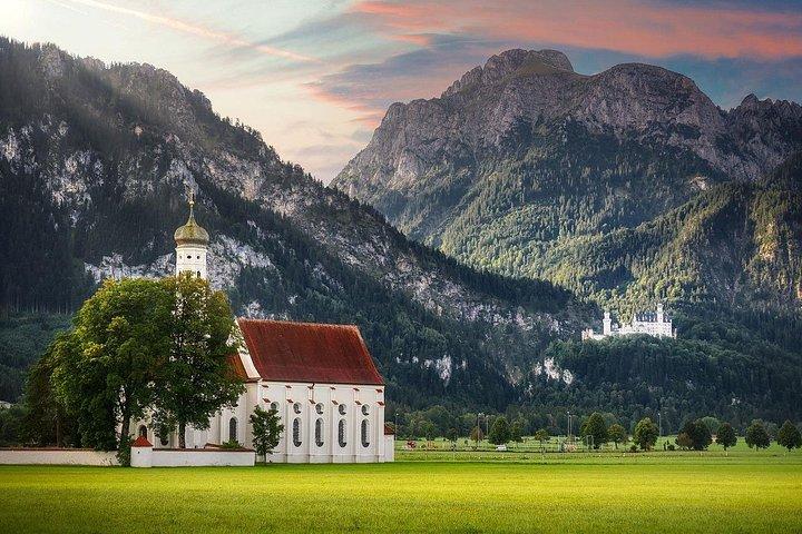 Private Neuschwanstein & Linderhof Day Trip from Munich