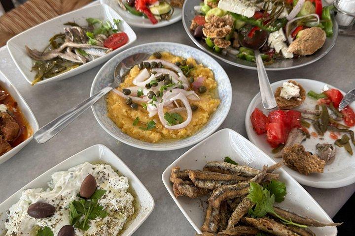 Savor Athens Walk: 料理＆トラベルライターのインサイドフードツアー