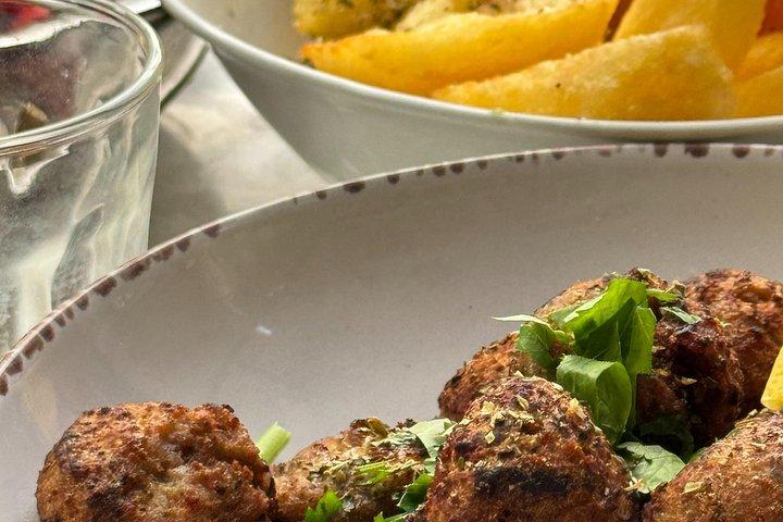 Savor Athens Walk: 料理＆トラベルライターのインサイドフードツアー