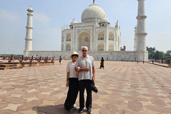 Taj Mahal And Agra Fort Skip The Line Tour オールインクルーシブ