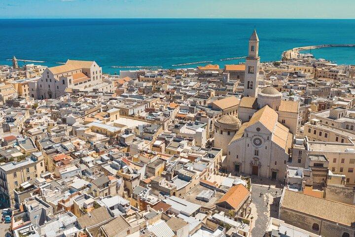 Bari Walking Tour med ljud och skriftlig guide av en lokal