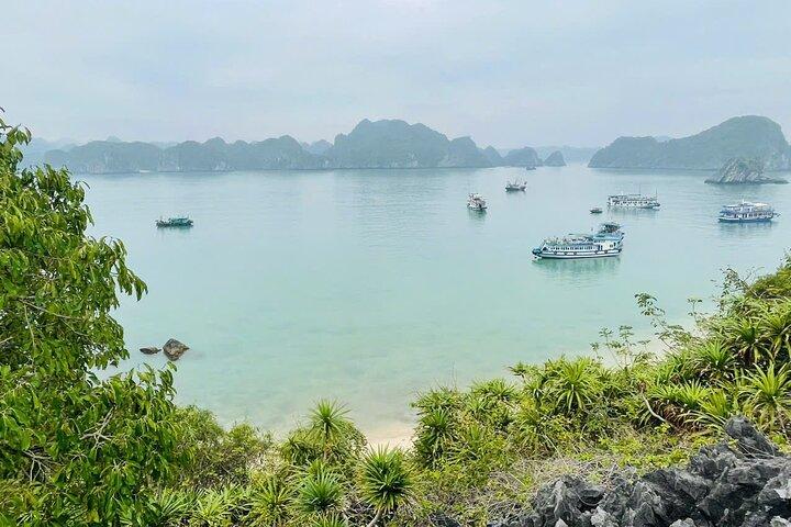 Full day boat trip to Lan Ha bay Ha Long bay and Monkey island