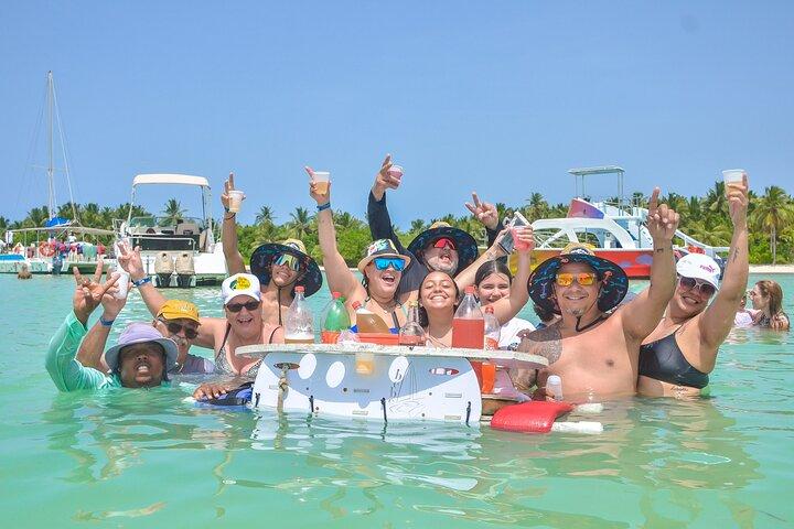 Party Boat: Drinks & snorkling i Punta Cana