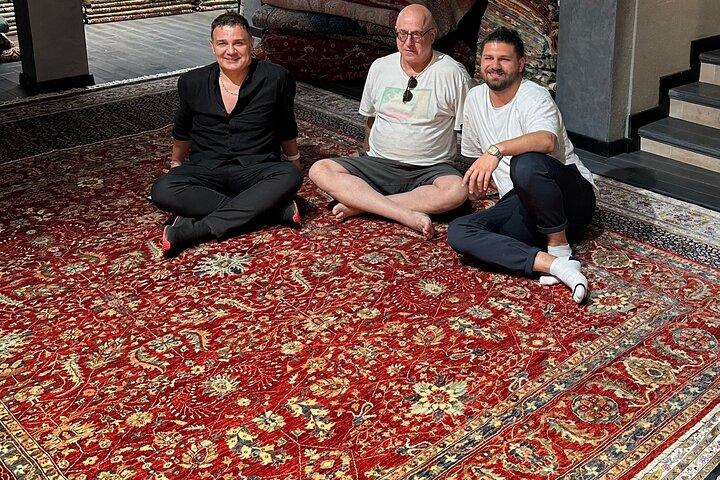 Private Rug Shopping - Learn, Watch and Buy Rugs in Grand Bazaar