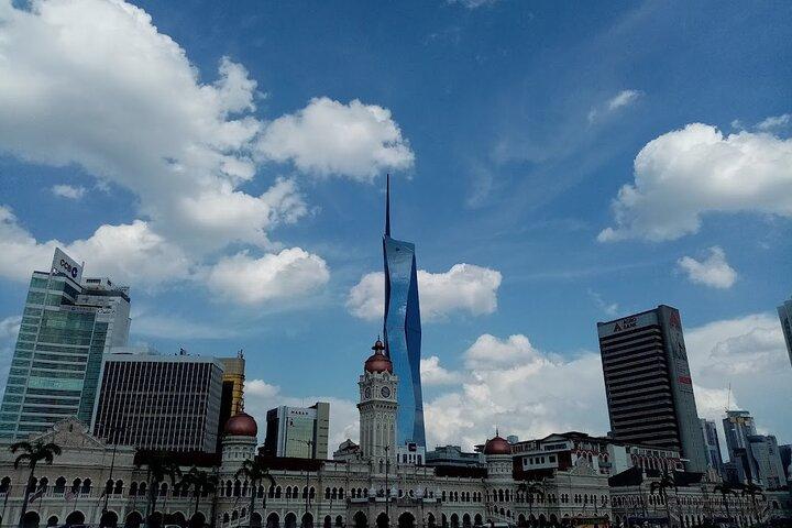 Maravilhas da cidade e do campo de Kuala Lumpur + Batu Caves (tour guiado privado)